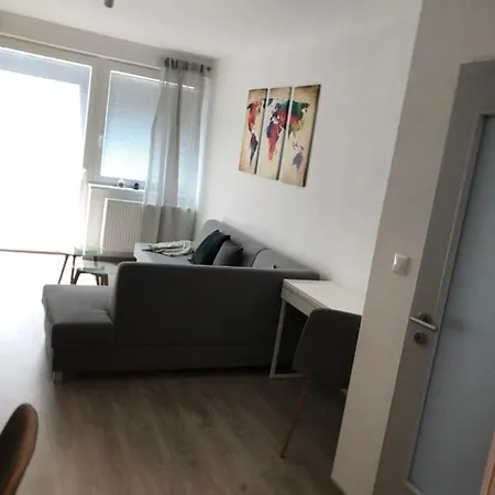 Modern Apartmens Private Parking - Air Conditioning * Samorin